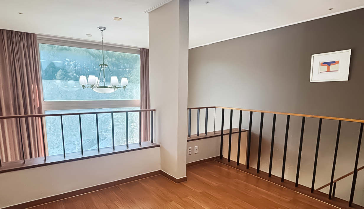 슬라이드 이미지 1