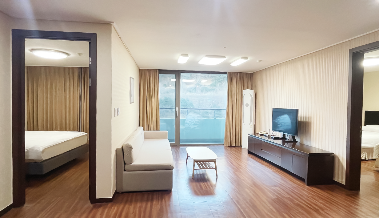 슬라이드 이미지 1