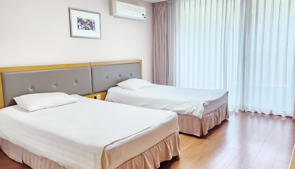 슬라이드 이미지 1