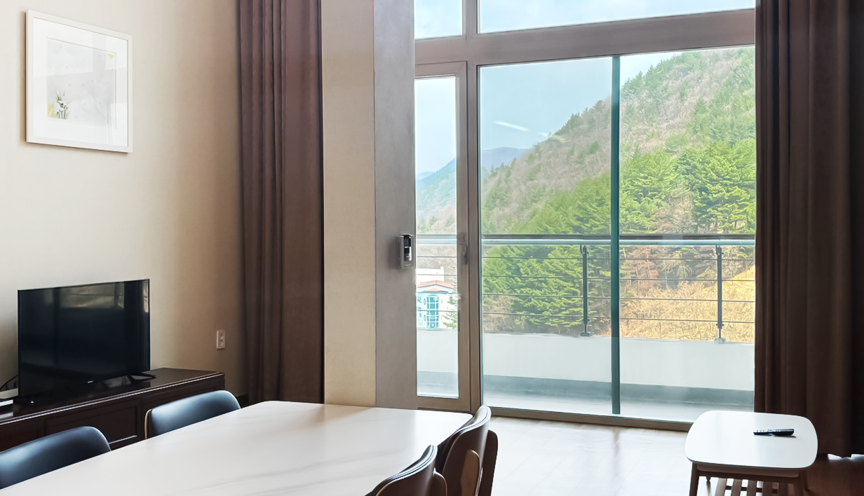 슬라이드 이미지 1